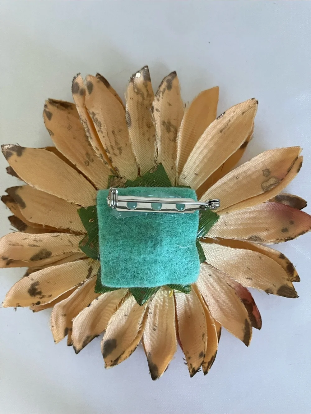 Peach Satin Daisy Hair Clip with Gold-Tipped Petals